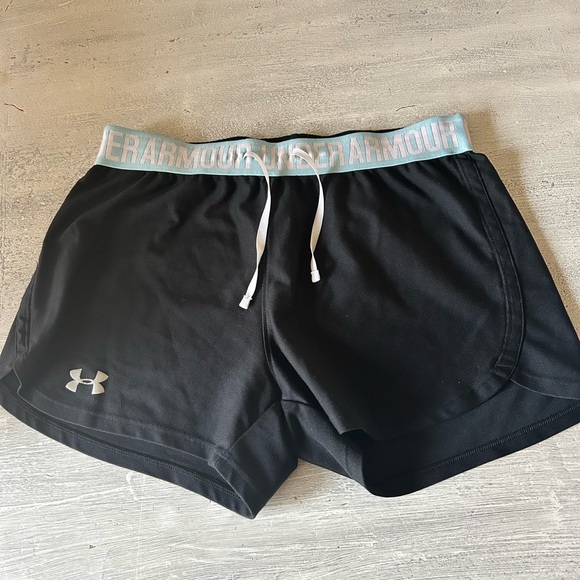 Under Armour Athletic Black Running Workout Shorts Woman XS and S bundle - Picture 8 of 8